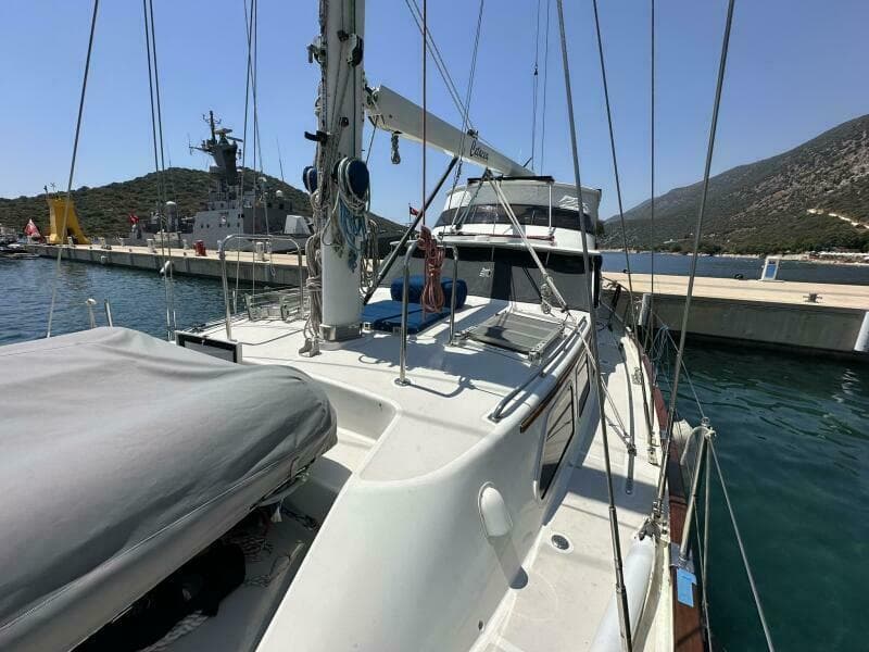 1990 Cheoy Lee Motorsailor