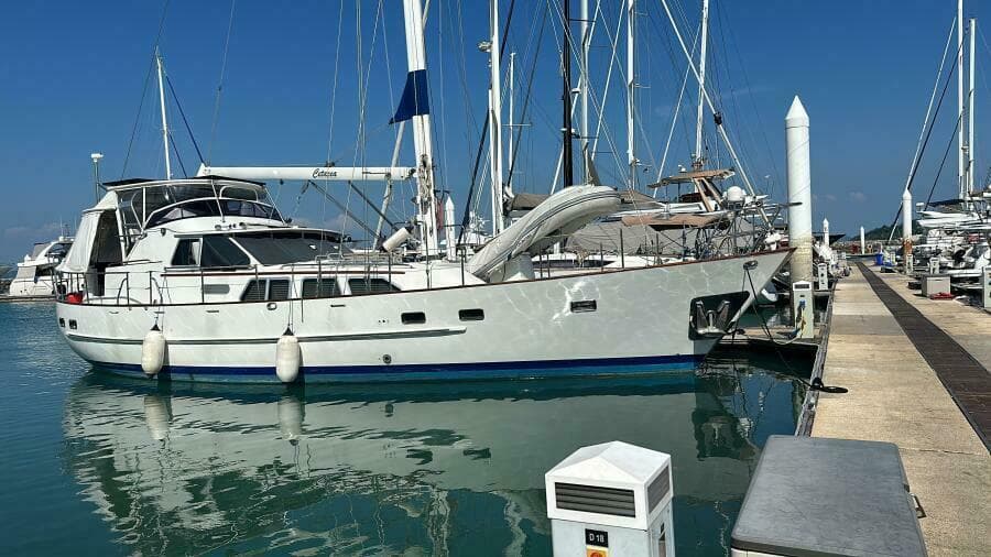 1990 Cheoy Lee Motorsailor