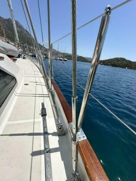 1990 Cheoy Lee Motorsailor