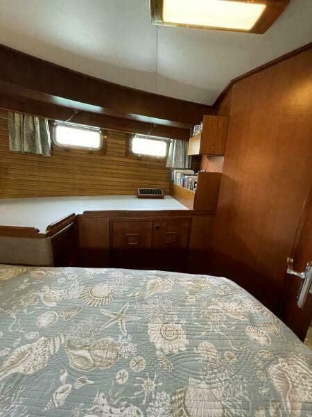 1990 Cheoy Lee Motorsailor