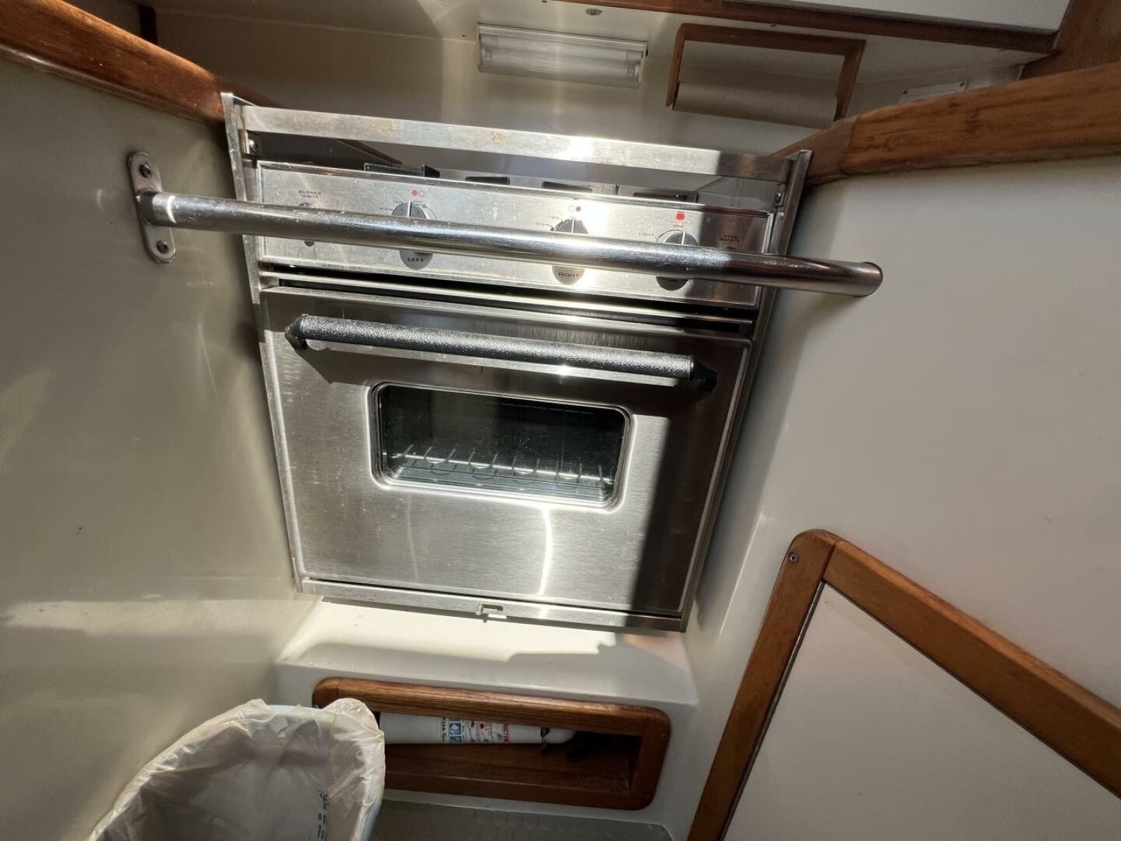 1994 Catalina 320
