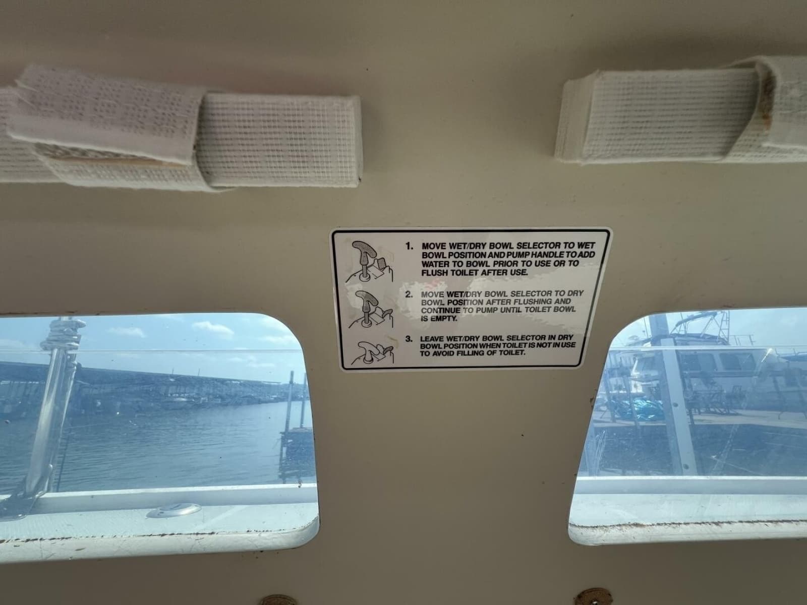 1994 Catalina 320