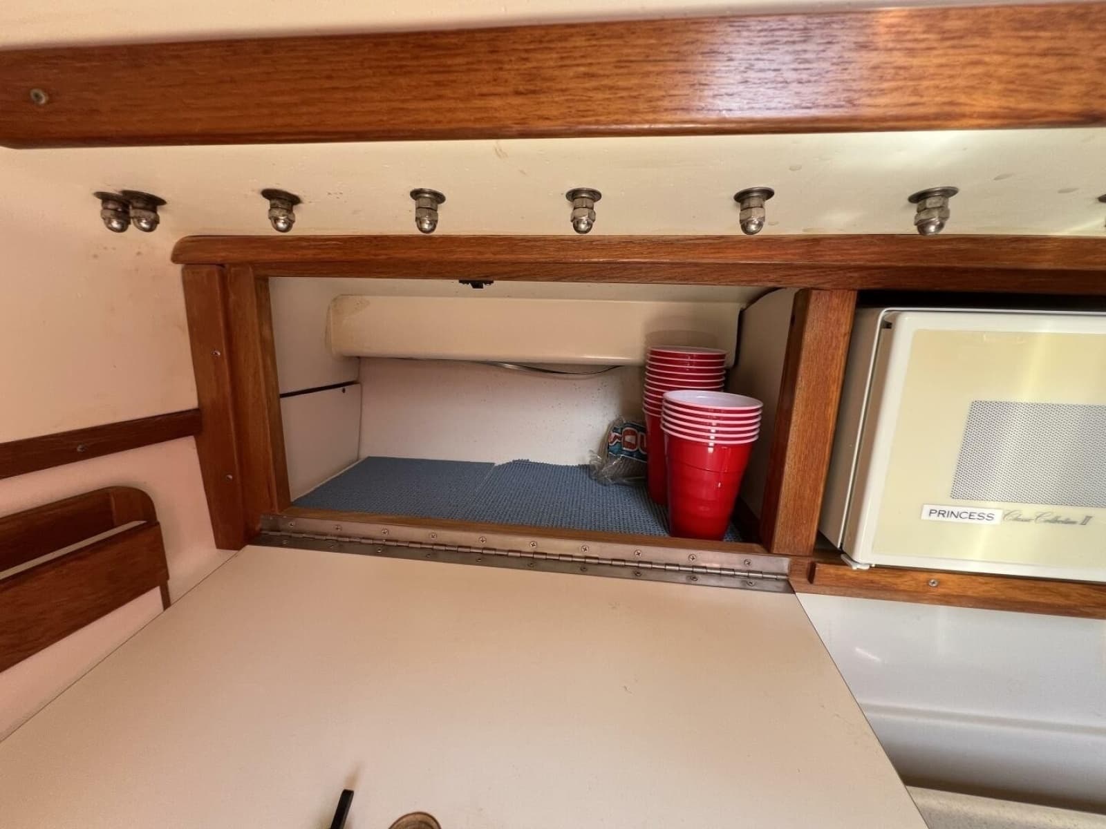 1994 Catalina 320