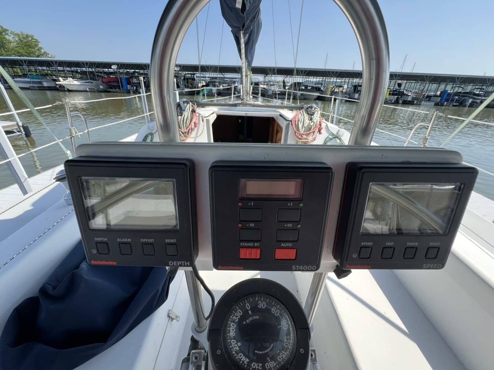 1994 Catalina 320