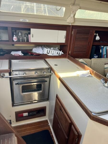 1986 Catalina 36