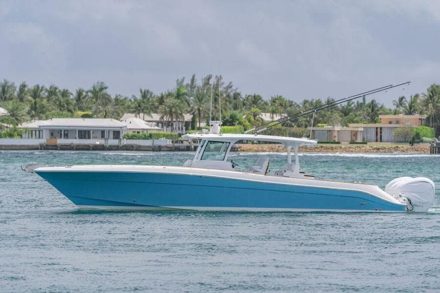 2020 HCB 42 Siesta