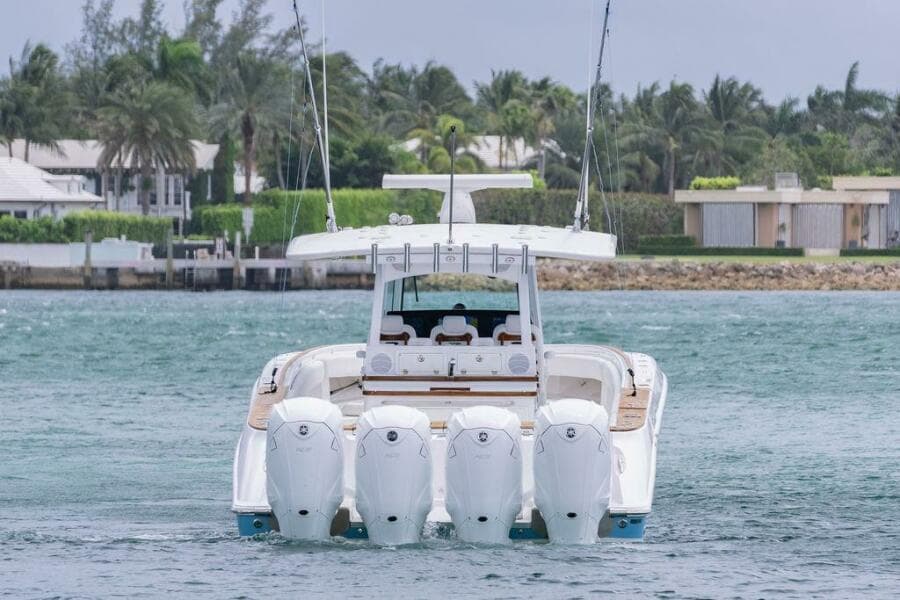 2020 HCB 42 Siesta
