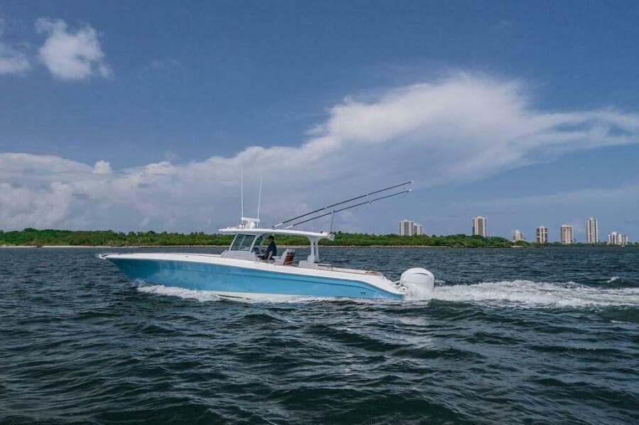 2020 HCB 42 Siesta