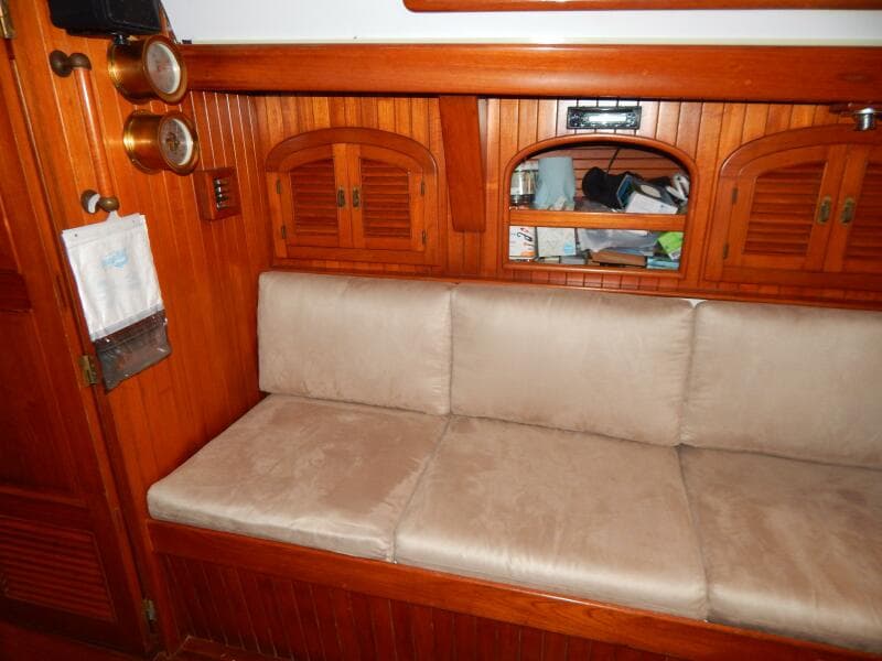 1985 Passport 