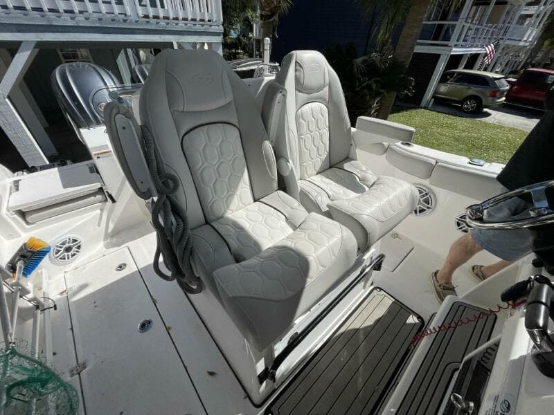 2024 Sea Fox 288 Commander