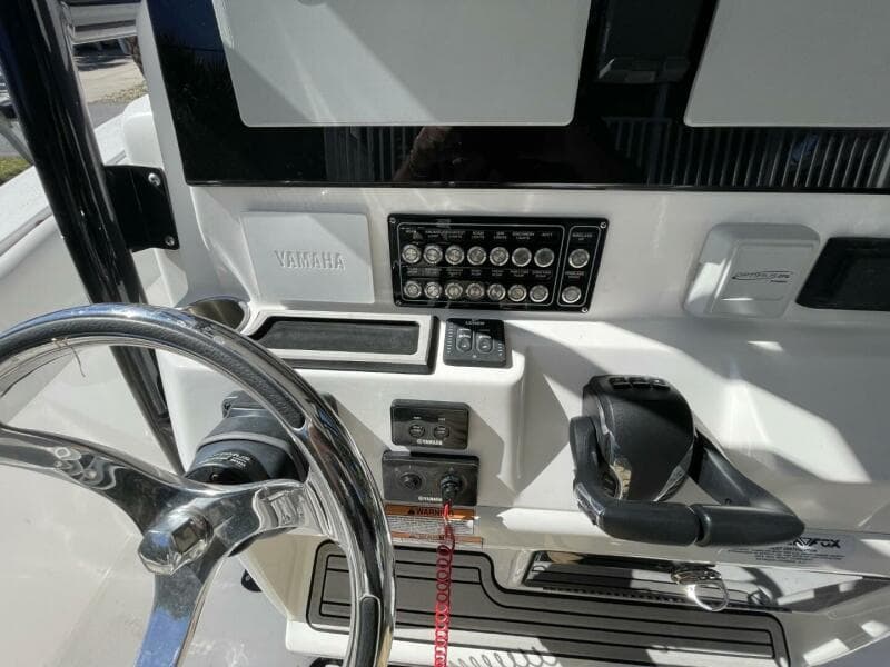 2024 Sea Fox 288 Commander