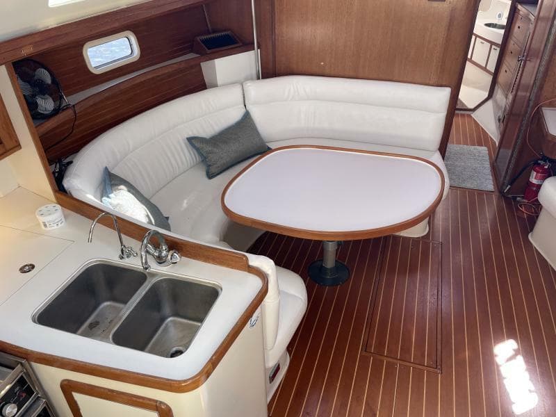 Catalina 42