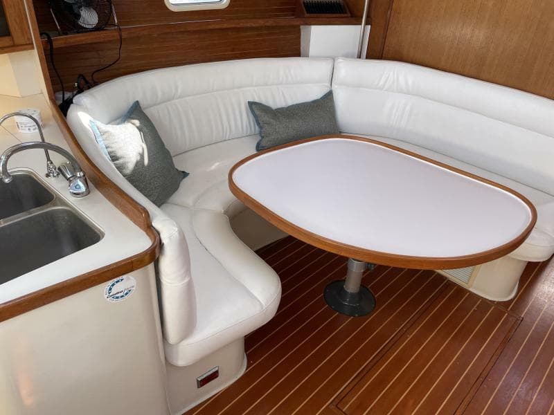 Catalina 42