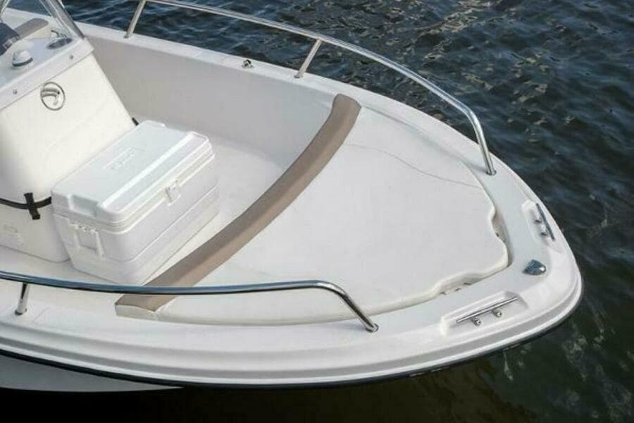 2025 Edgewater 158CS