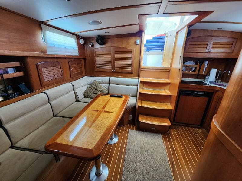 2005 Sabre 