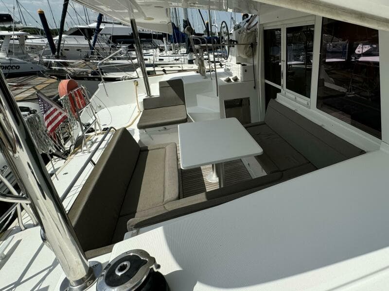 2016 Lagoon 400 S2