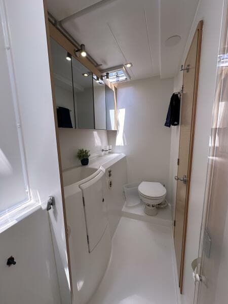 2016 Lagoon 400 S2