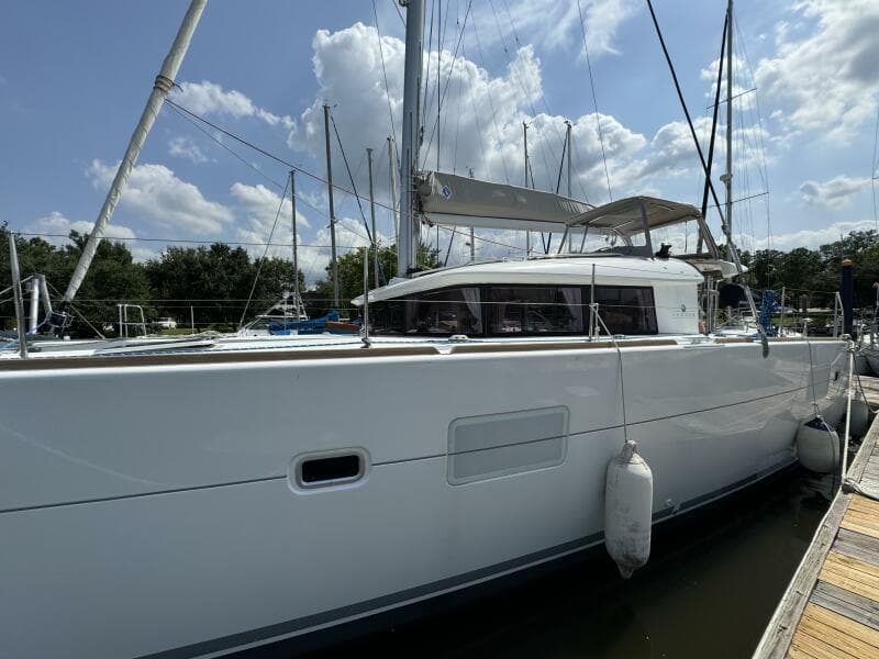 2016 Lagoon 400 S2