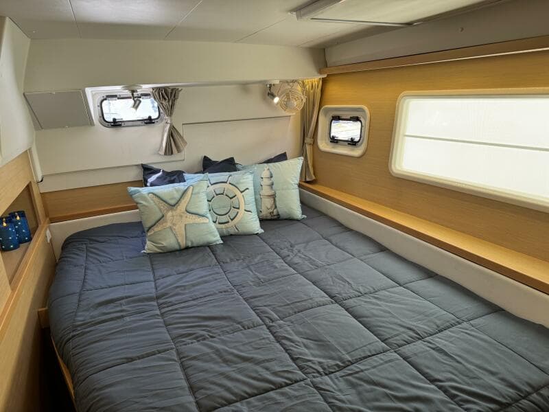 2016 Lagoon 400 S2