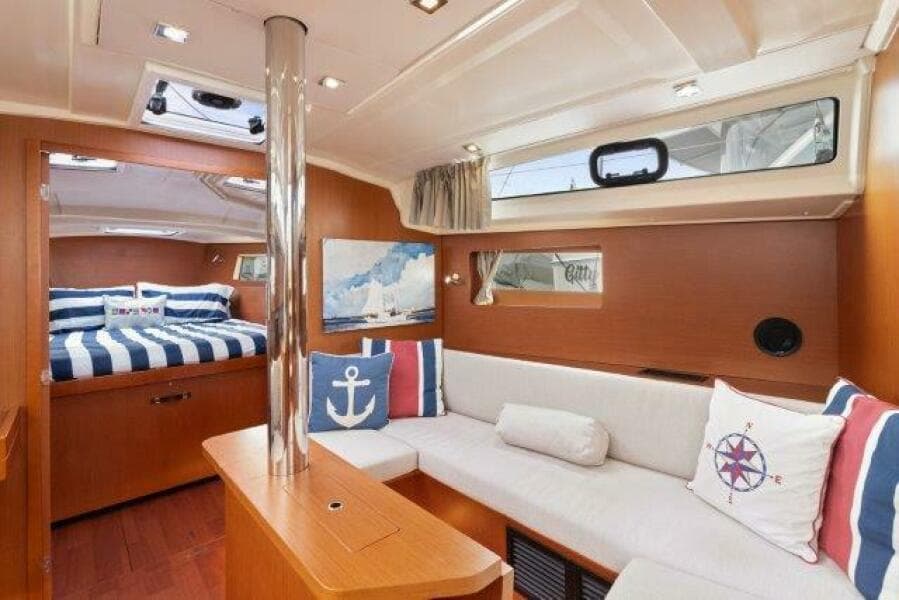 2018 Beneteau 41.1