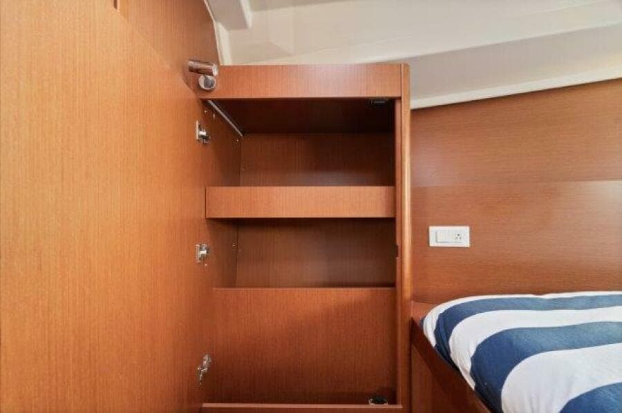 2018 Beneteau 41.1