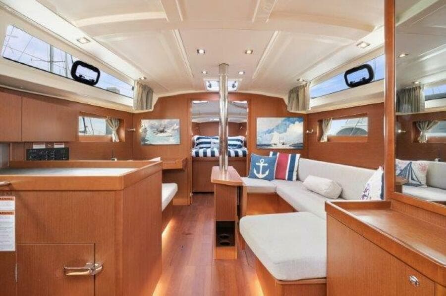2018 Beneteau 41.1