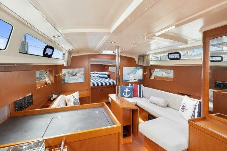2018 Beneteau 41.1