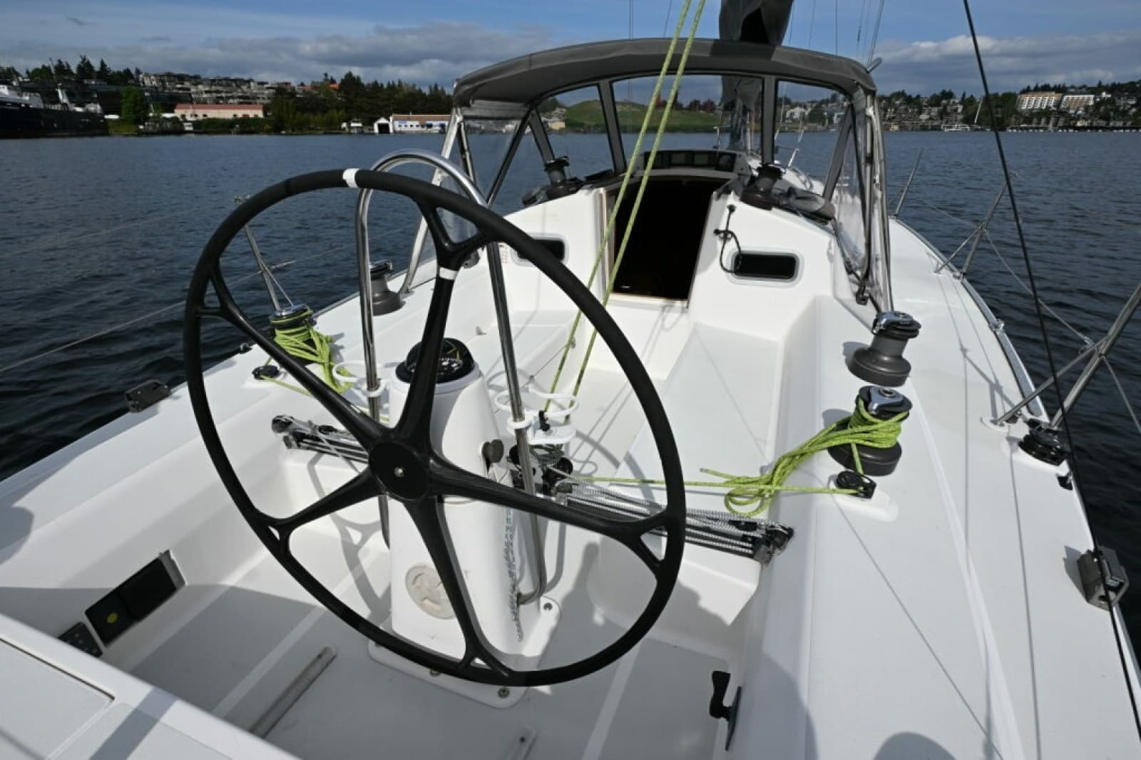 1998 J Boats J/120