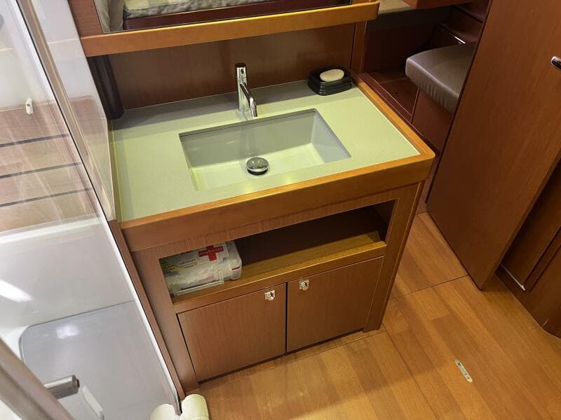Beneteau Oceanis 48
