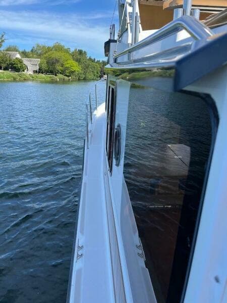 2013 Ranger Tugs R-31 CB