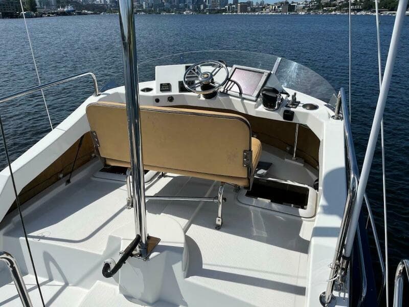 2013 Ranger Tugs R-31 CB