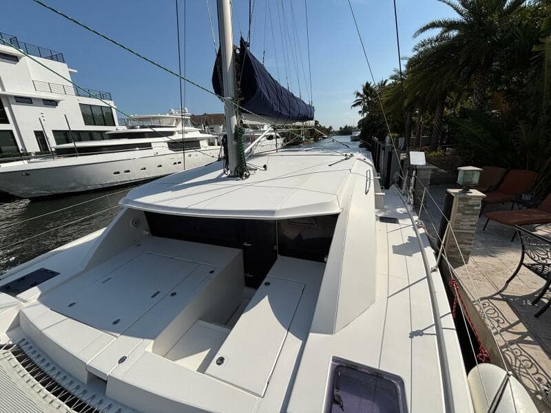 2019-leopard-40-sail-9726073-20250325073346800-1_XLARGE.jpg
