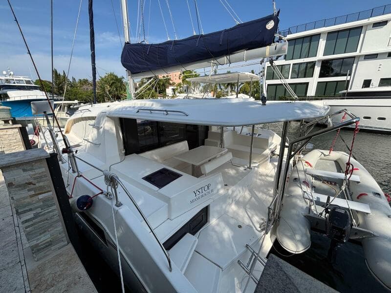 2019-leopard-40-sail-9726073-20250325073358847-1_XLARGE.jpg
