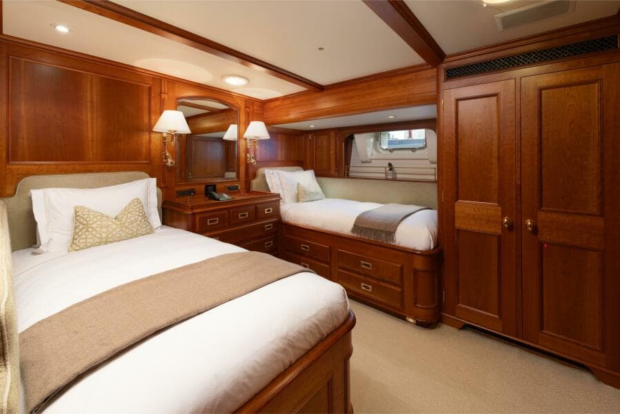 2001 Vitters Aft Cockpit