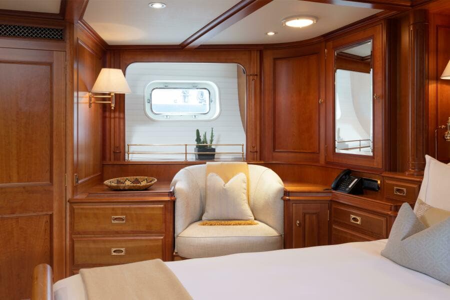 2001 Vitters Aft Cockpit