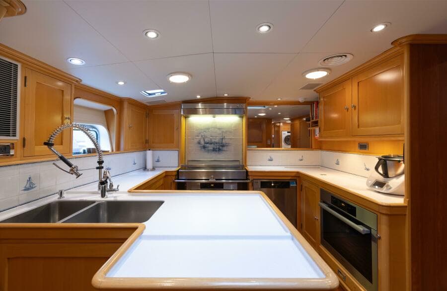 2001 Vitters Aft Cockpit