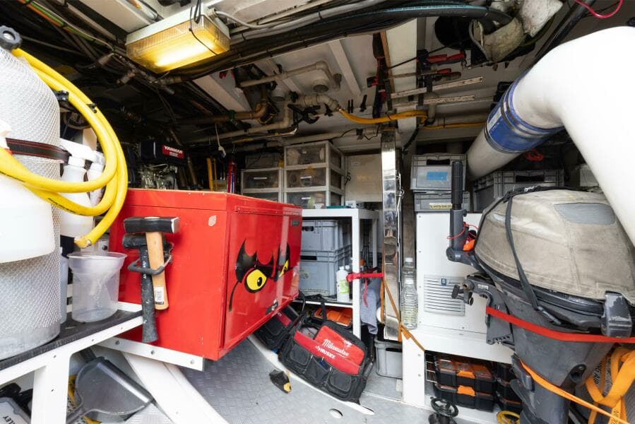 2001 Vitters Aft Cockpit