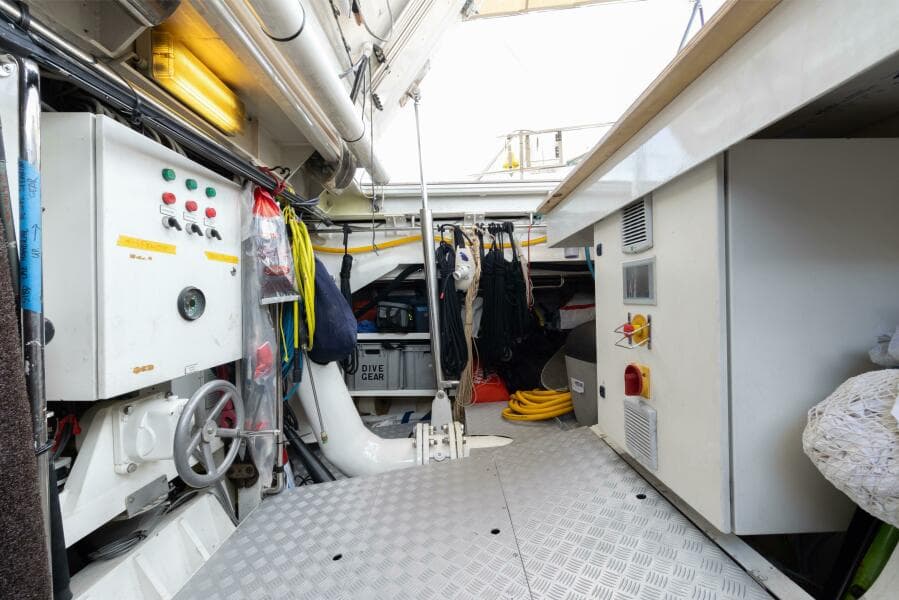 2001 Vitters Aft Cockpit