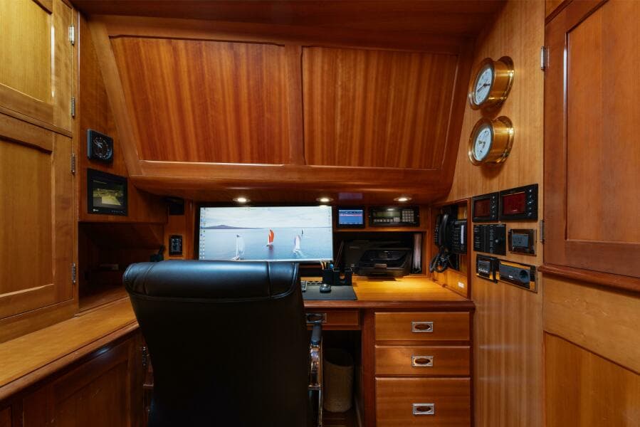2001 Vitters Aft Cockpit