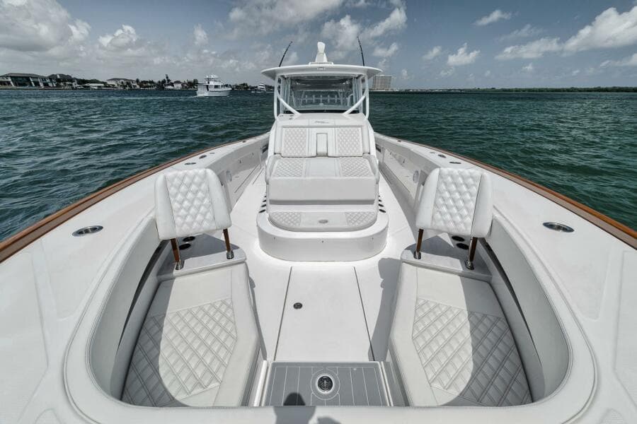 2024 Front Runner 47 CC