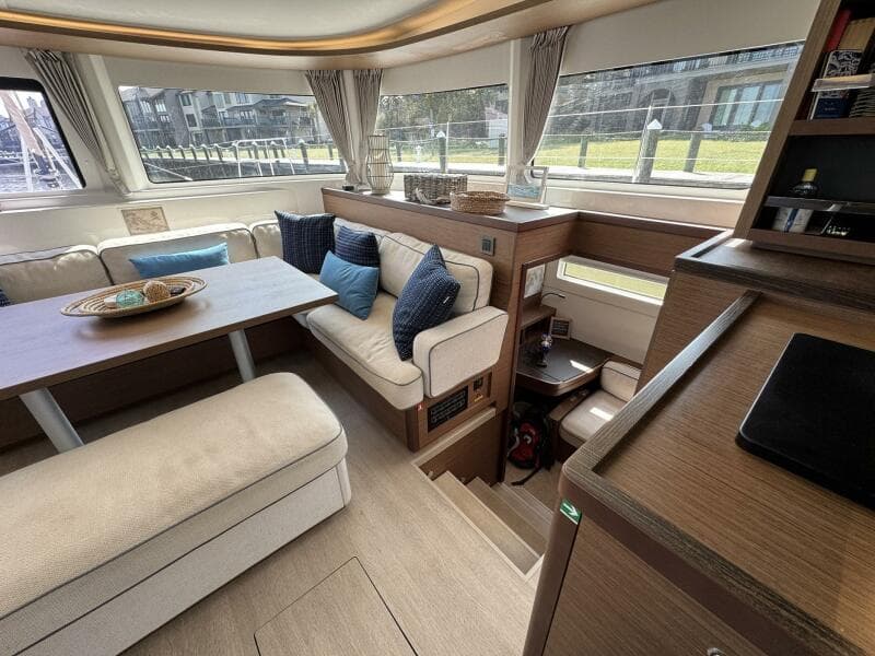 2022 Lagoon 46