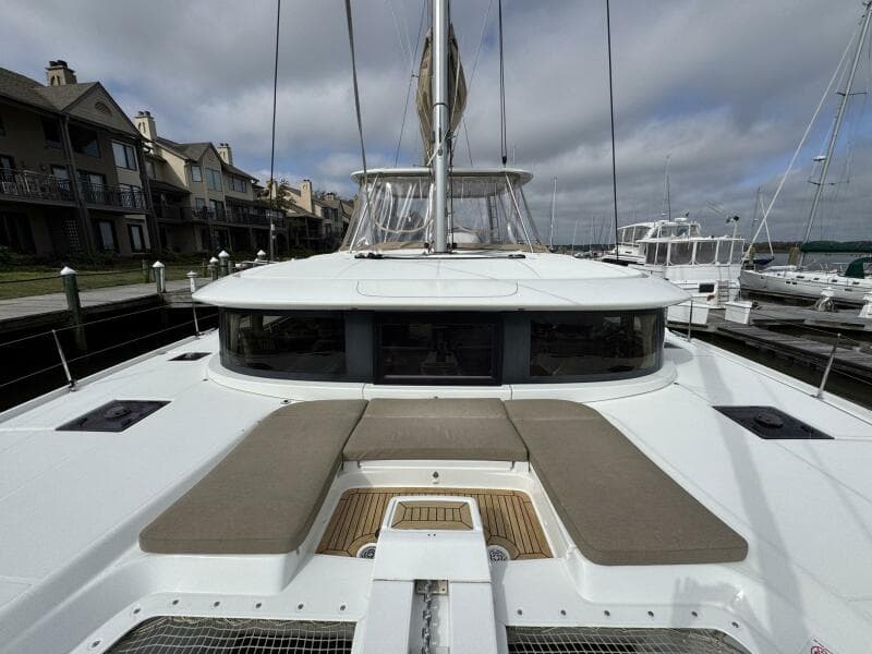 2022 Lagoon 46