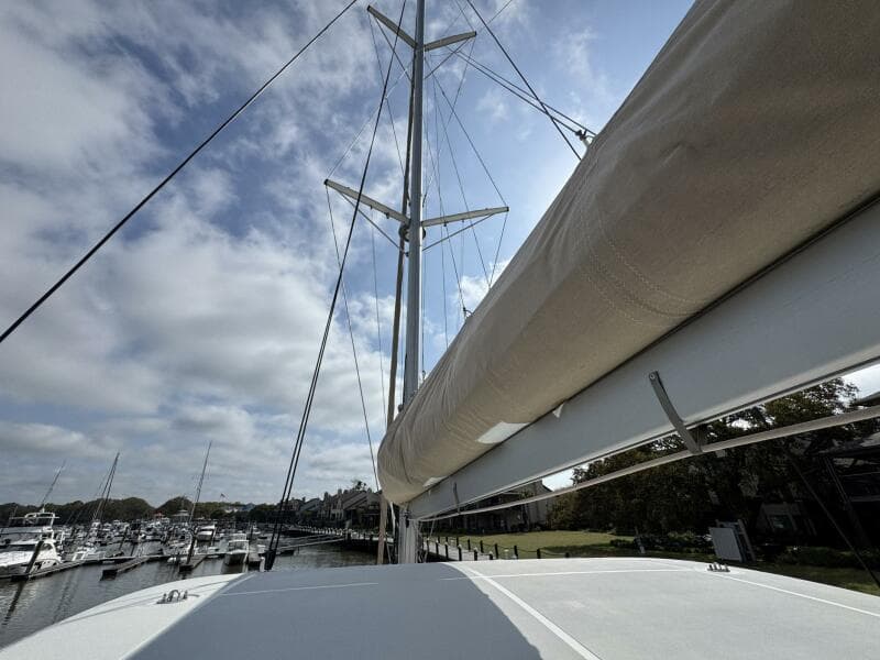2022 Lagoon 46