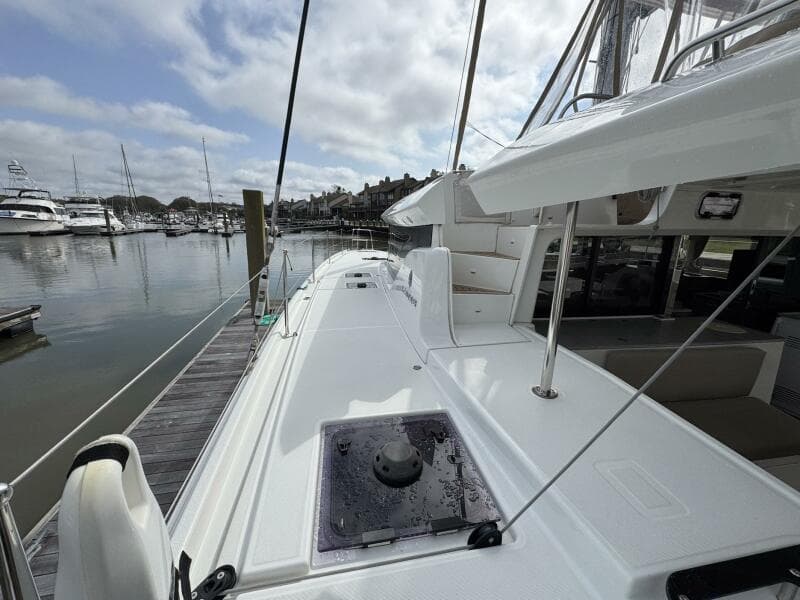 2022 Lagoon 46