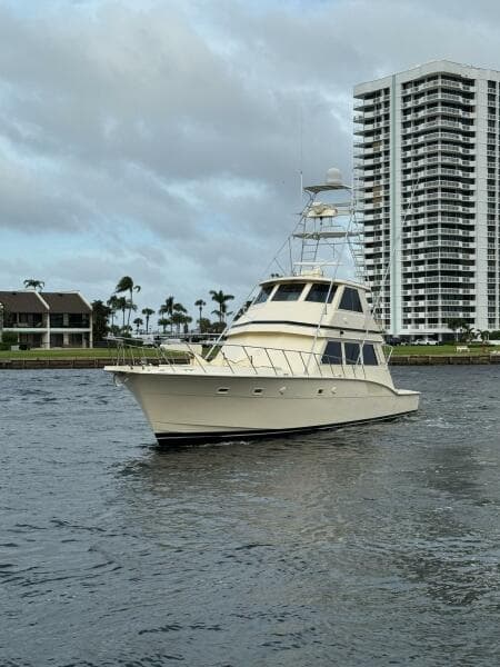 1985 Hatteras Enclosed Bridge
