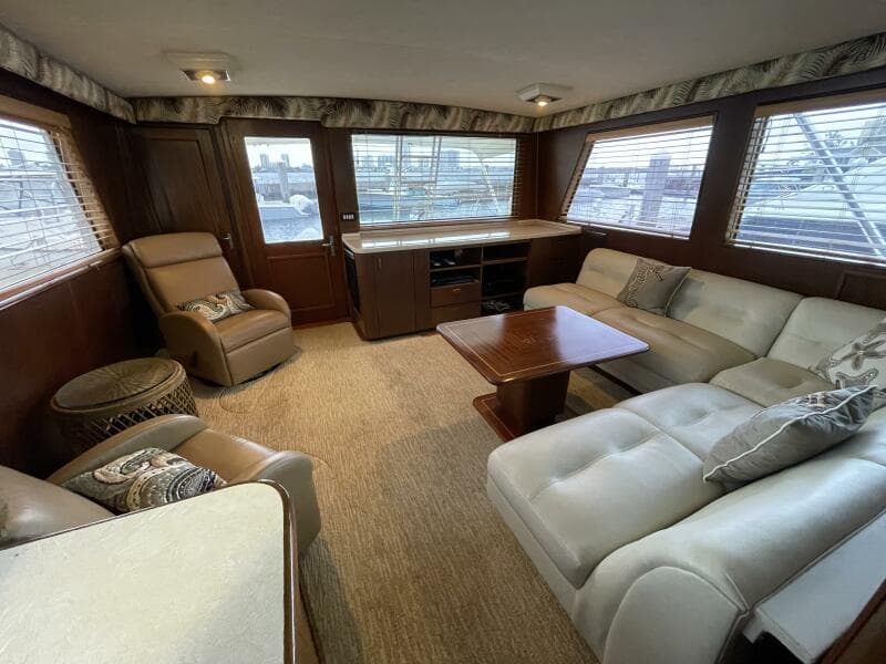 1985 Hatteras Enclosed Bridge