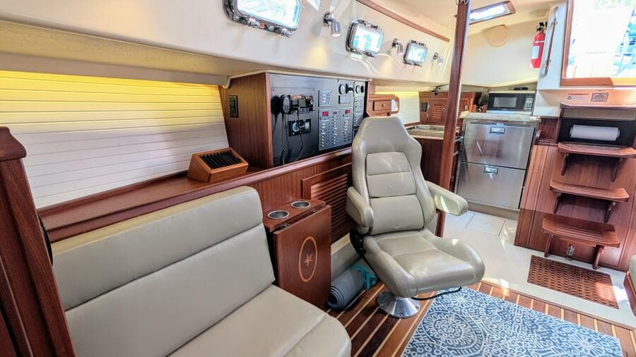2019 Island Packet 349
