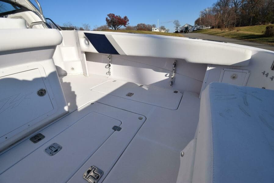 2005 Donzi 38 ZSF