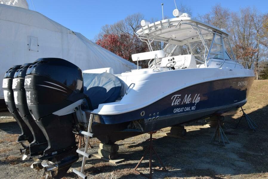 2005 Donzi 38 ZSF