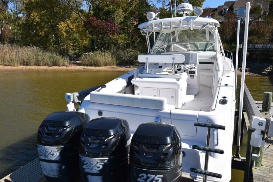 2005 Donzi 38 ZSF